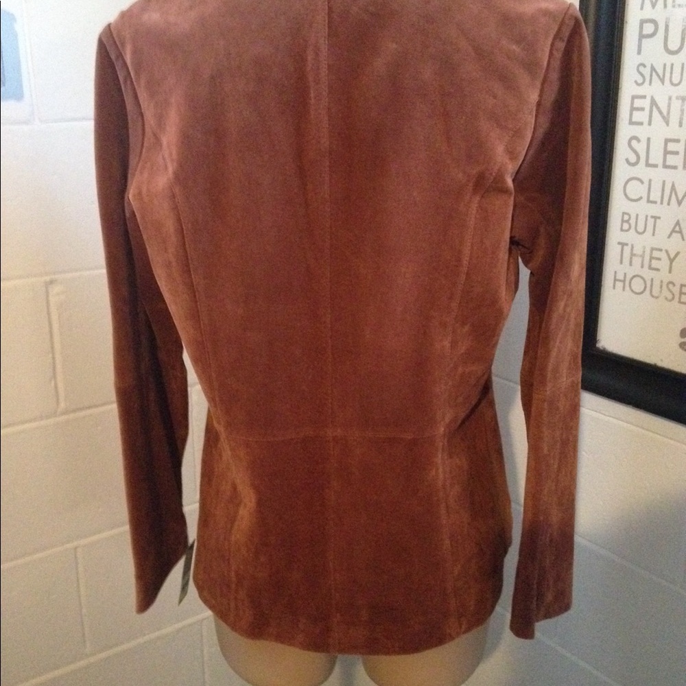 NWT- Massini Women's Soft Washable Suede Jacket. Retail $90 - Picture 4 of 8